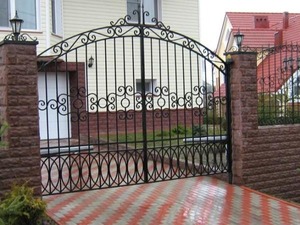 Кованые ворота - распашные