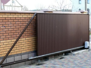 Откатные ворота из профнастила с автоматикой от 25000грн