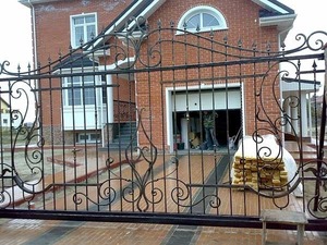 ворота откатные кованые 3800грн м2